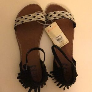 Billabong Sandals Size 9